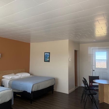 Le Campagnard Hotell Matane Exteriör bild