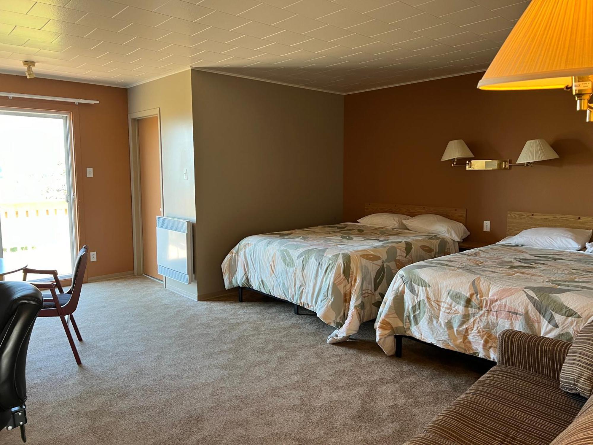 Le Campagnard Hotell Matane Exteriör bild