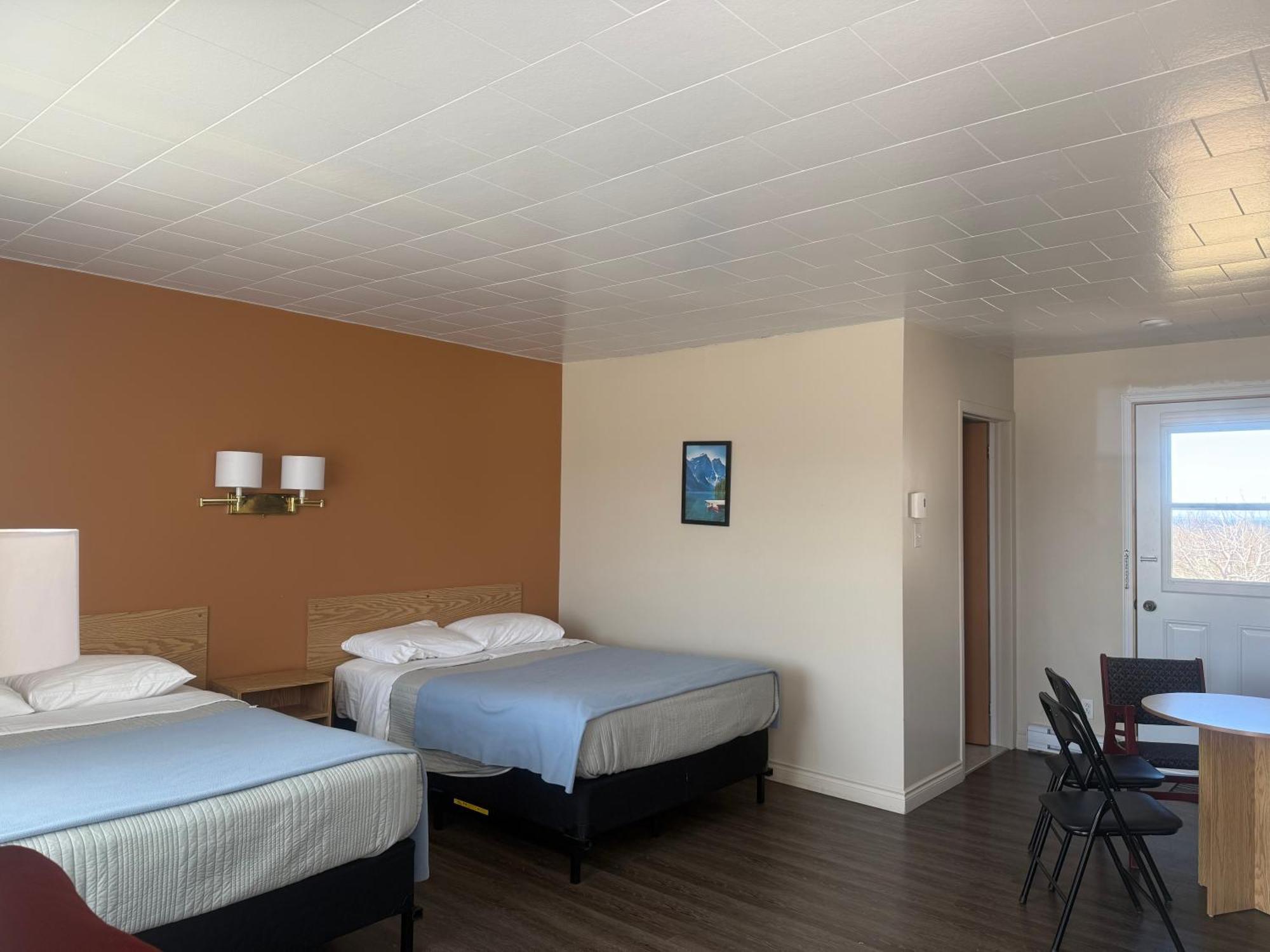 Le Campagnard Hotell Matane Exteriör bild